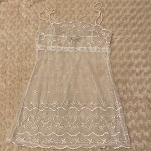 Victoria’s Secret bridal lingerie sheer M